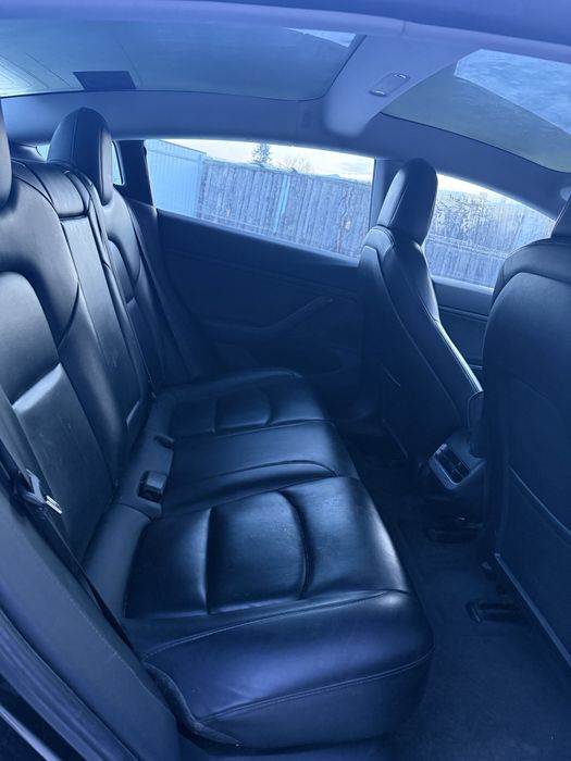 Tesla model 3 2019 Standart range +