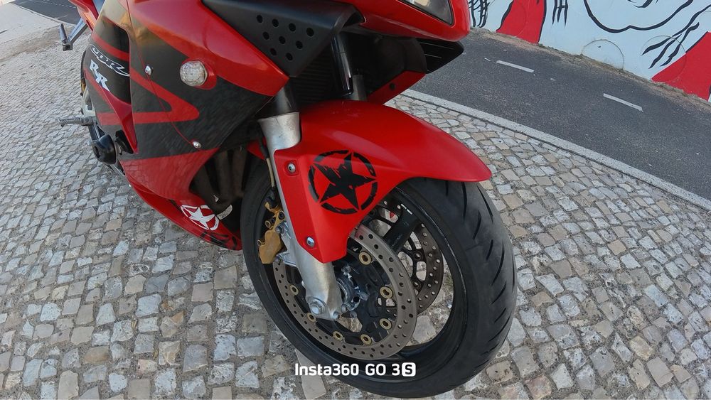 Honda CBR 600RR – Bom Estado!**