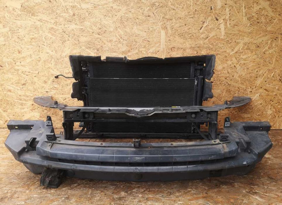 Панель комплектная Range Rover Evoque Комплект разборка  радиатор