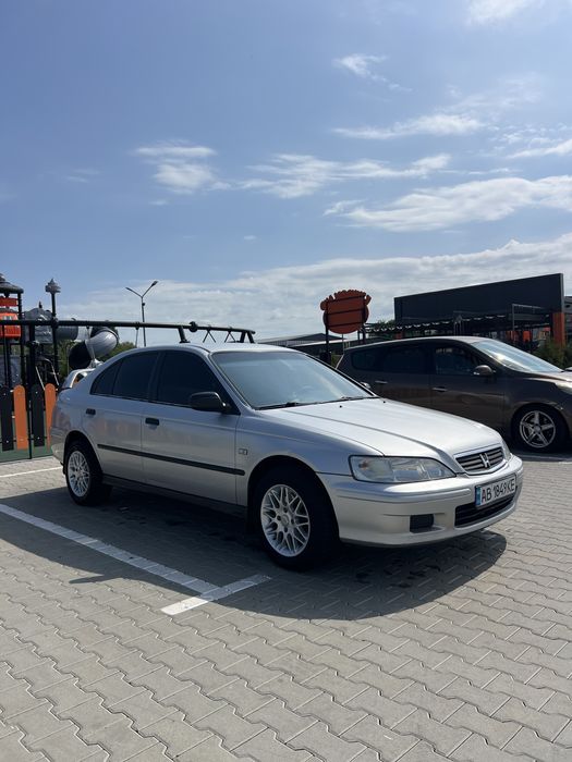 Honda accord 6 1.8 vtec