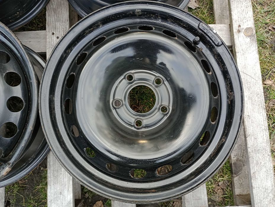 Felgi stalowe 16cali 5x114.3 RENAULT Captur Megane Laguna DACIA Duster