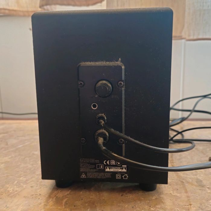 Colunas e subwoofer Logitech