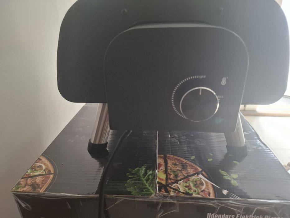 Elektryczny piec do pizzy