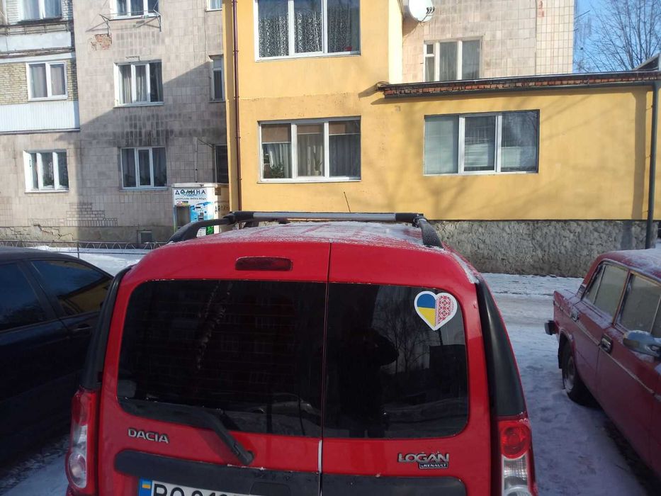 Комплект JA Q4 - KV 5 Аеро Перекладини SY5-G8 на рейлінги Dacia logan