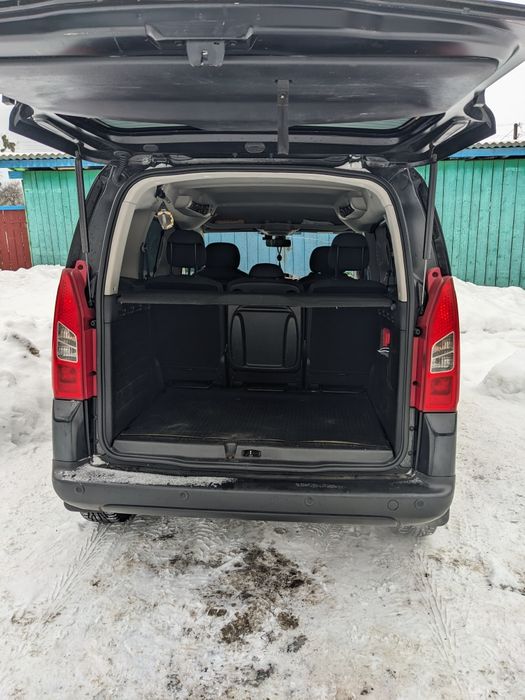 Продам Peugeot Partner 2012рік 1,6 е- HDi.