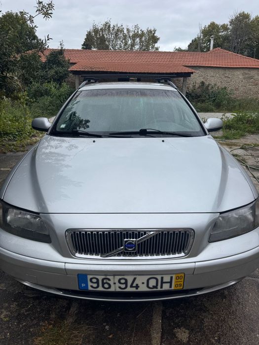 Volvo V70 R AWD