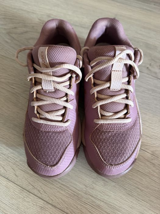 Тенісні кросівки Asics