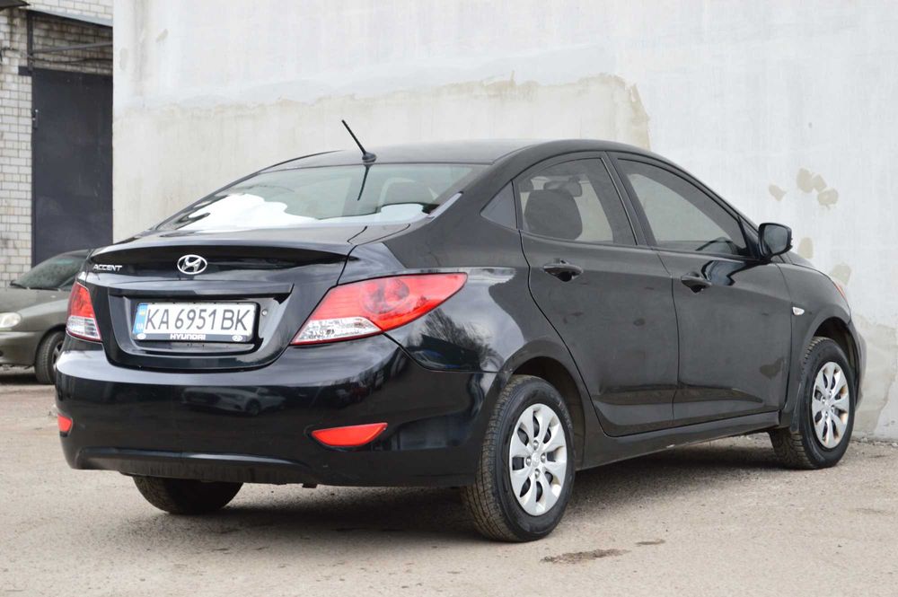 Hyundai Accent 2018 року 1.4 газ/бегзин