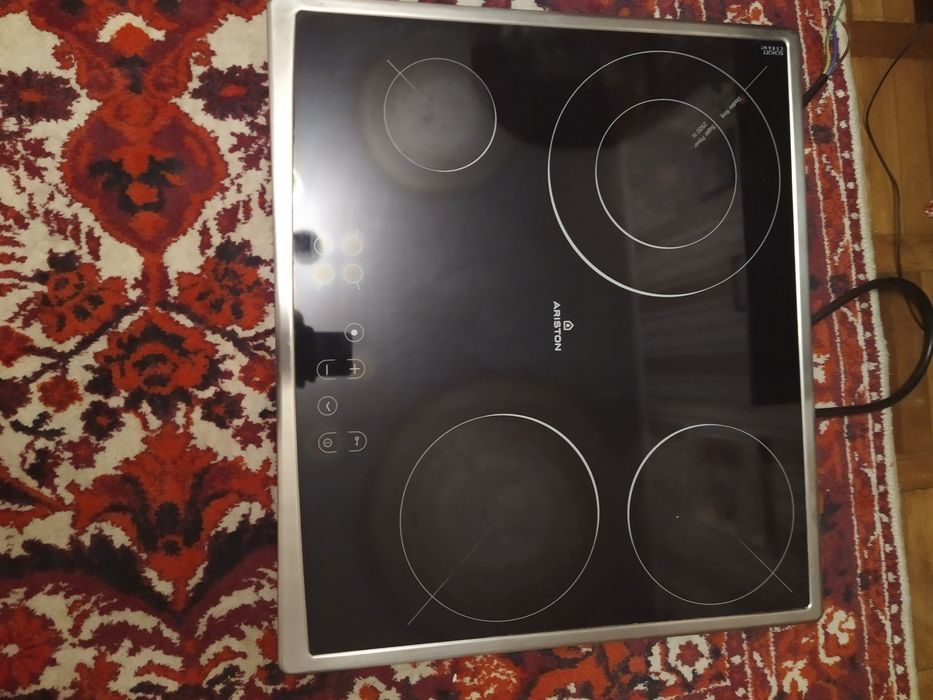 Панель електрична варочна Ariston