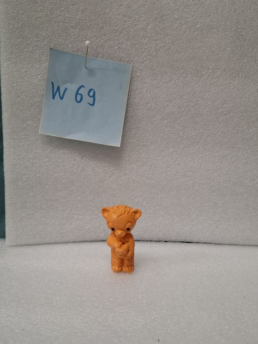 Miś plastikowy mini prl