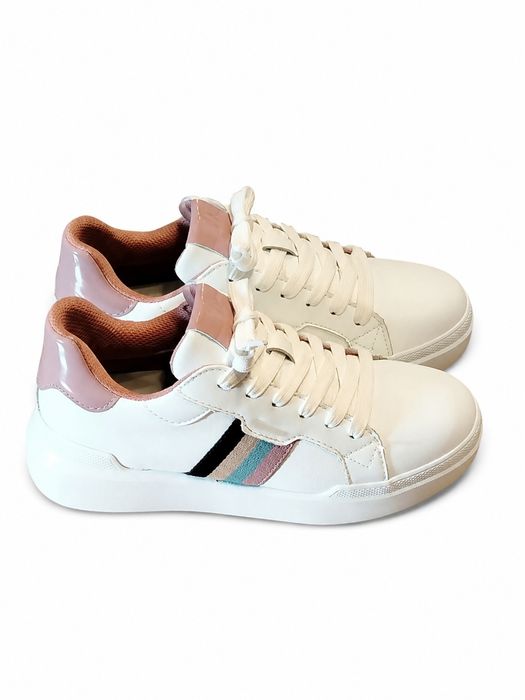 Nowe skórzane sneakersy GAUDI damskie białe na platformie roz. 38
