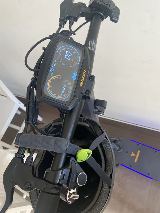 Trotinete Elétrica Ausom K20 - Como Nova