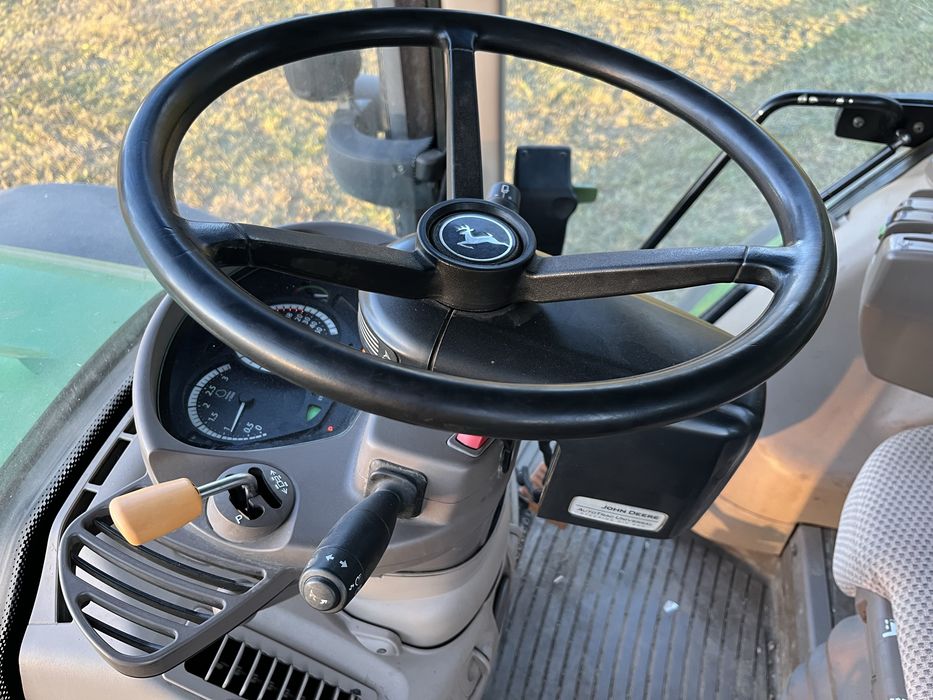 John deere 7530