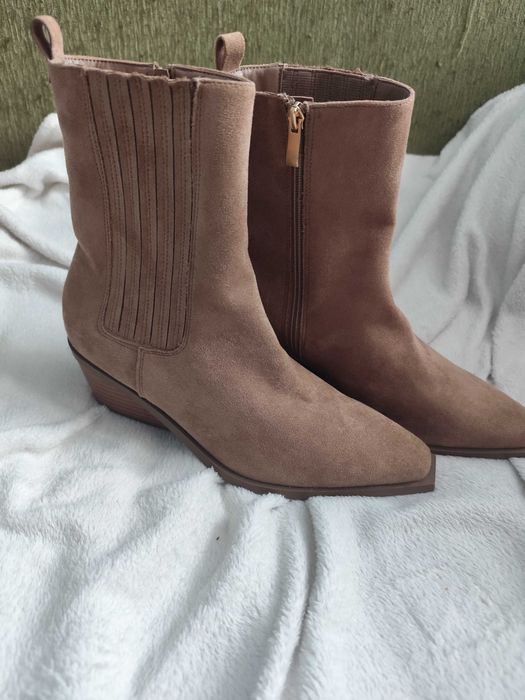 Stylowe Kowbojki 40.