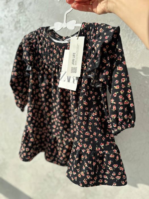Текстурна дитяча сукня ZARA!