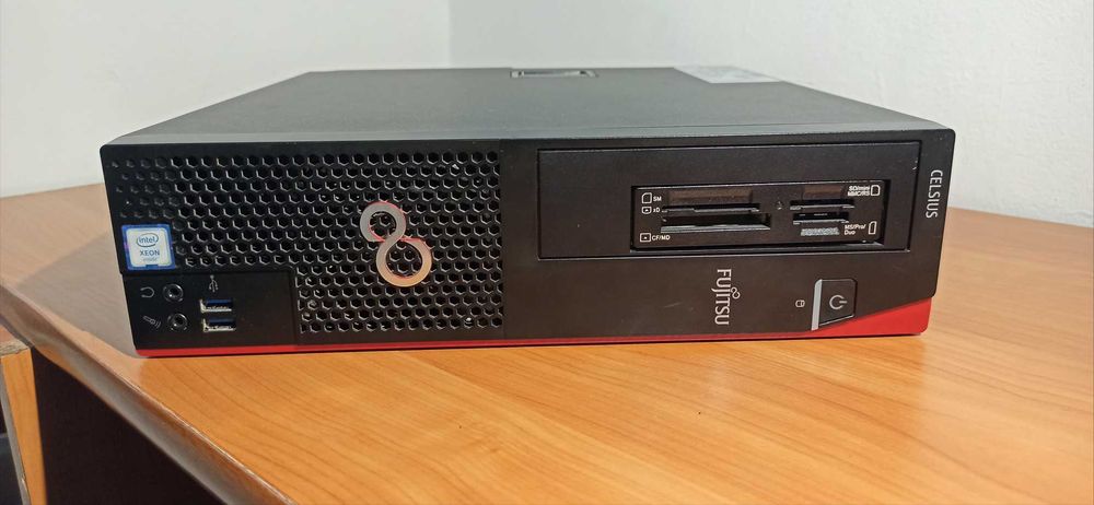 Komputer stacjonarny XEON E3-1240v5 | K2200 4GB | 16GB | 240GB M.2