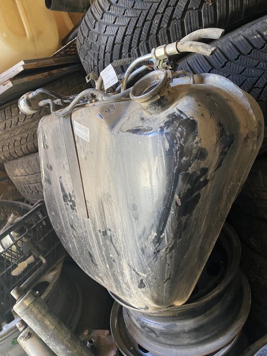 Бак ваз 21073 інжекторний