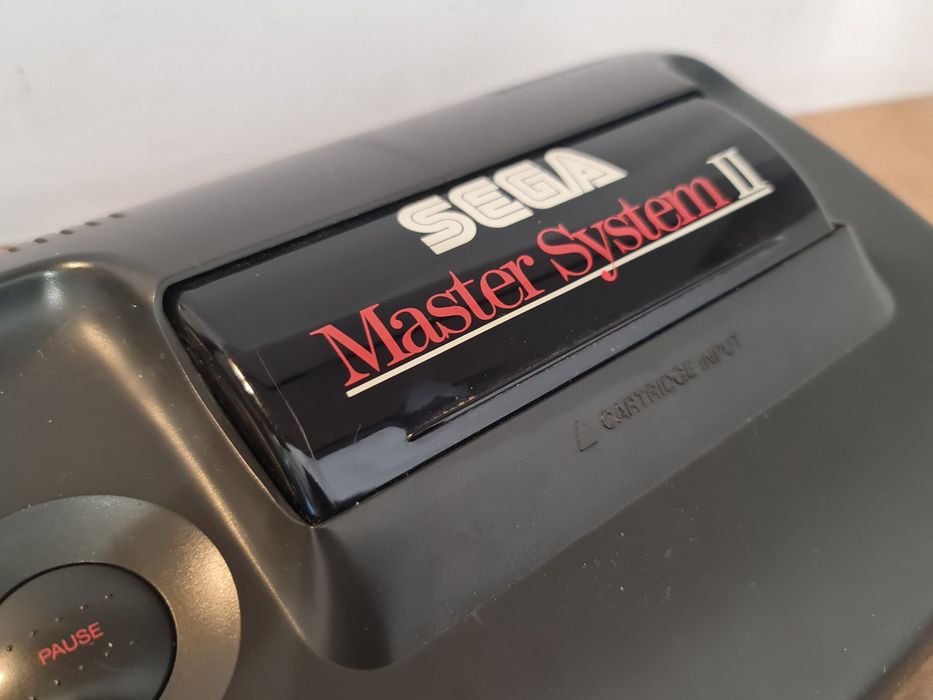 Sega Master system 2 konsola box
