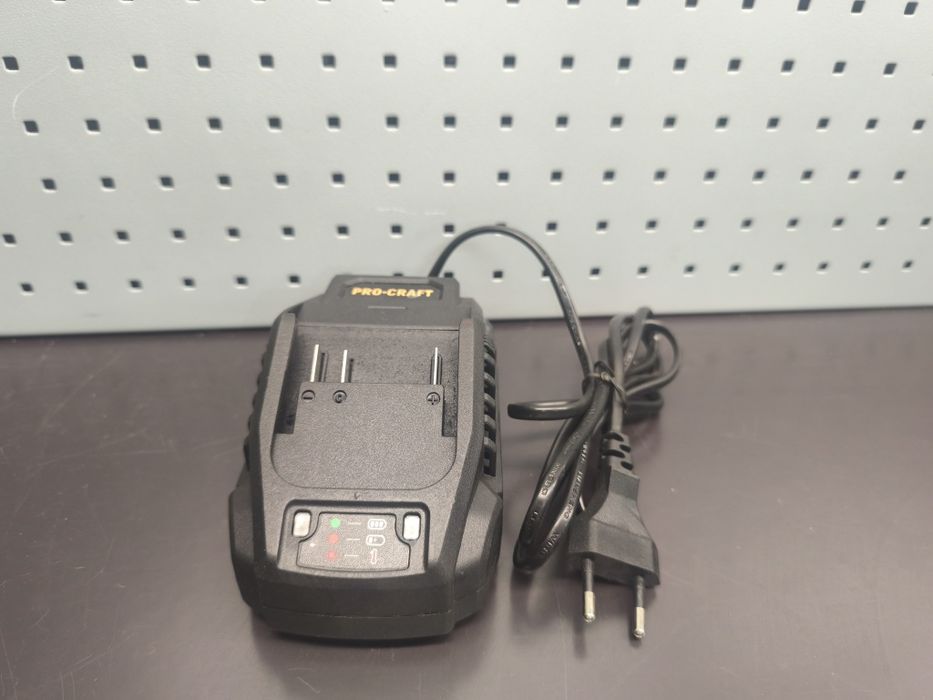Зарядний пристрій Procraft Charger20