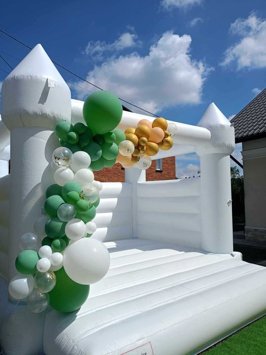 Biały zamek dmuchaniec zjeżdżalnia   wynajem