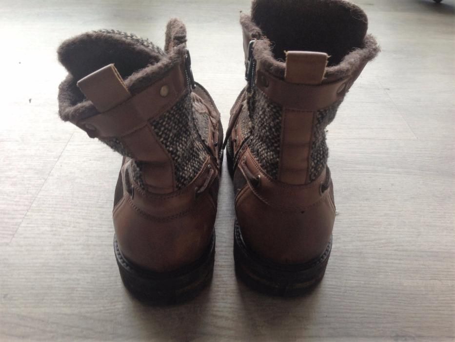 Botas botins da marca portuguesa Nobrand