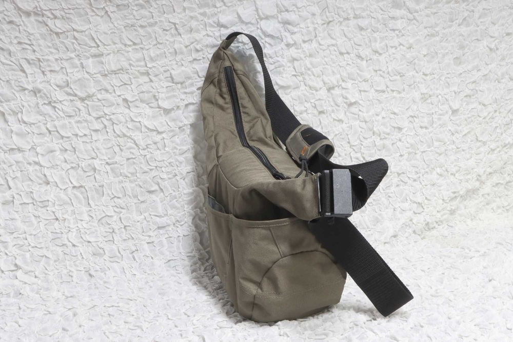 Saco Lowepro senhora