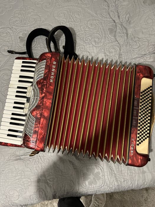 Vendo acordeao em bom estado