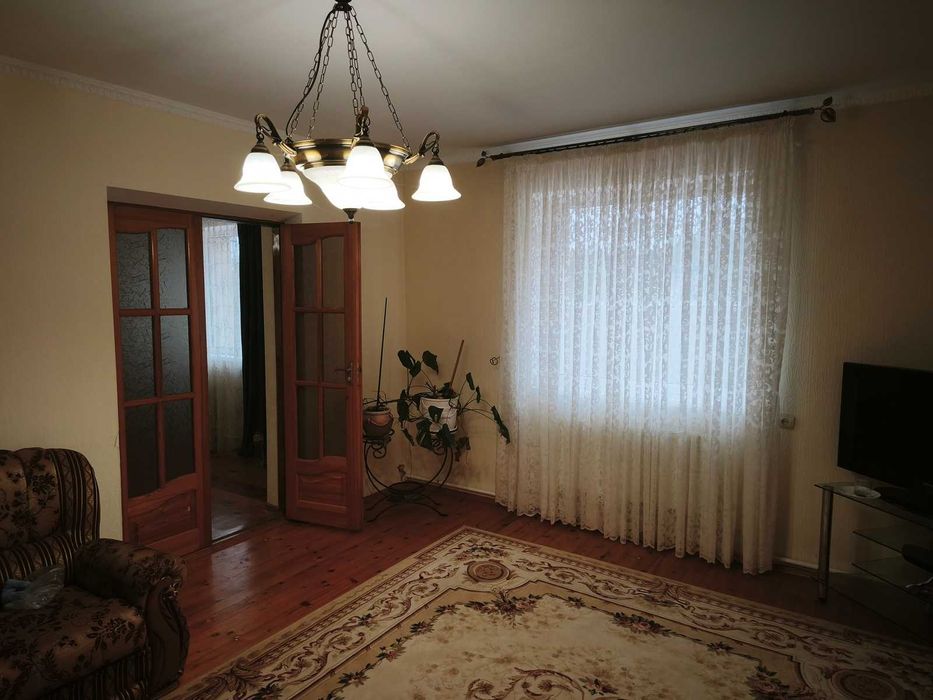 Продаж просторого будинку 164 м² на 18,6 сотках у Луці-Мелешківській