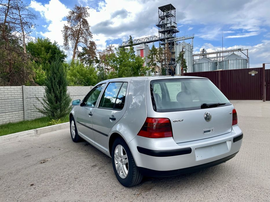 Продам Golf 4 1.6