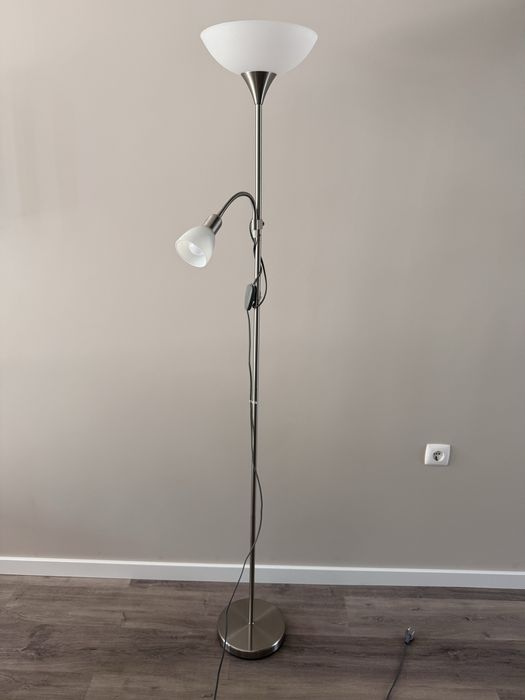 Candeiro de pe 2 luzes