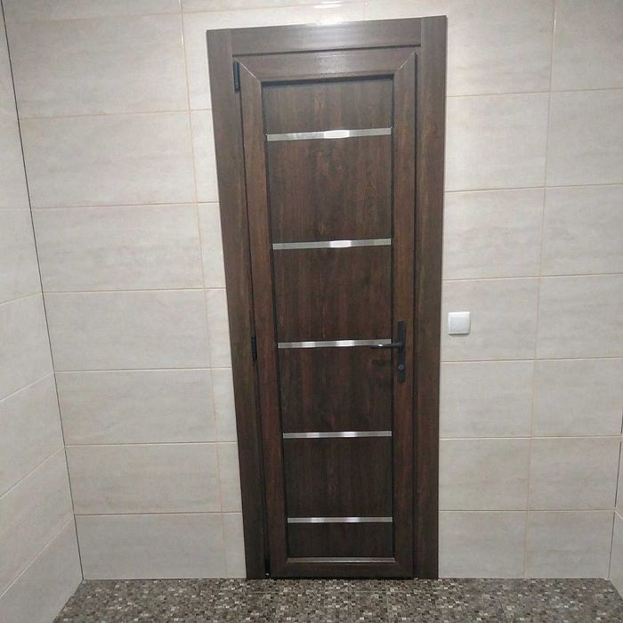 Міжкімнатні металопластикові та вхідні металопластикові INOX04 ST