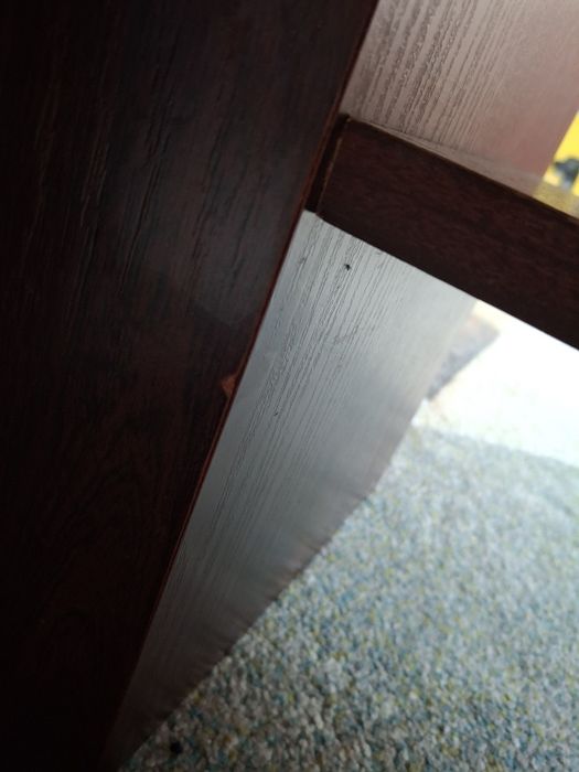 Stolik kawowy ,kolor wiśnia