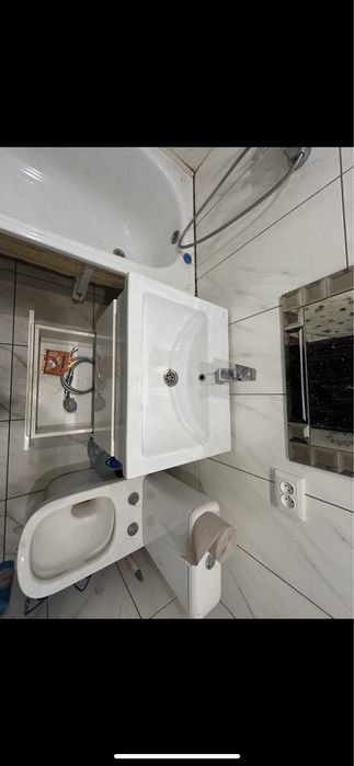 Рукомойник со сместителем тумба