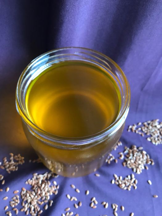 Лляна олія холодного віджиму льняное масло гідравлічний прес