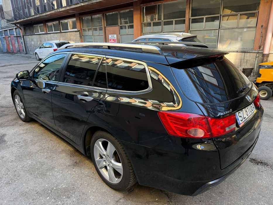 Honda Accord Stan techniczny bardzo dobry.