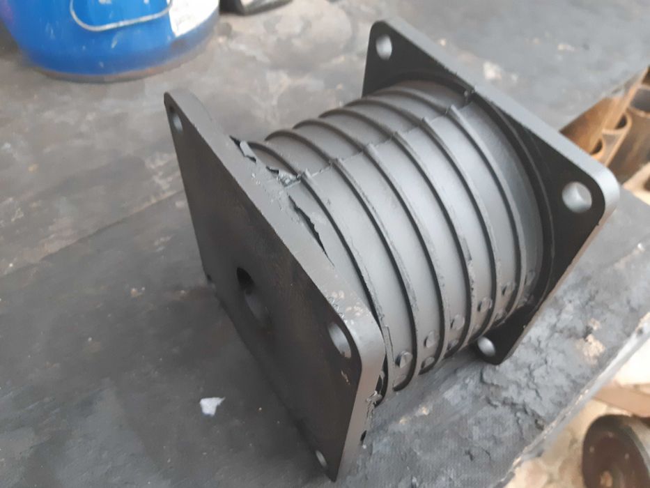 Poduszka, Amortyzator wozidło BELL B30 B30d 216482 Szczerców • OLX.pl