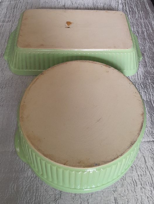 2 tabuleiros para forno ou servir