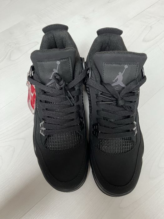 Jordan 4 black cat