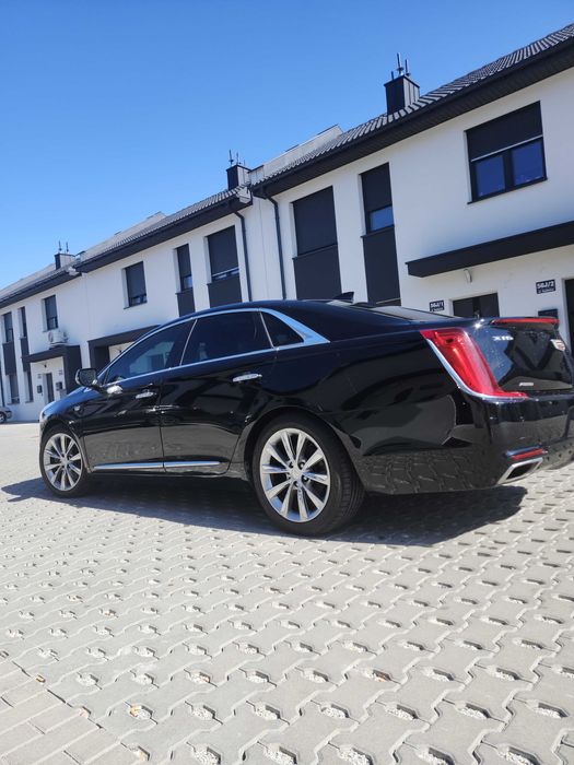 Sprzedam Cadillac XTS