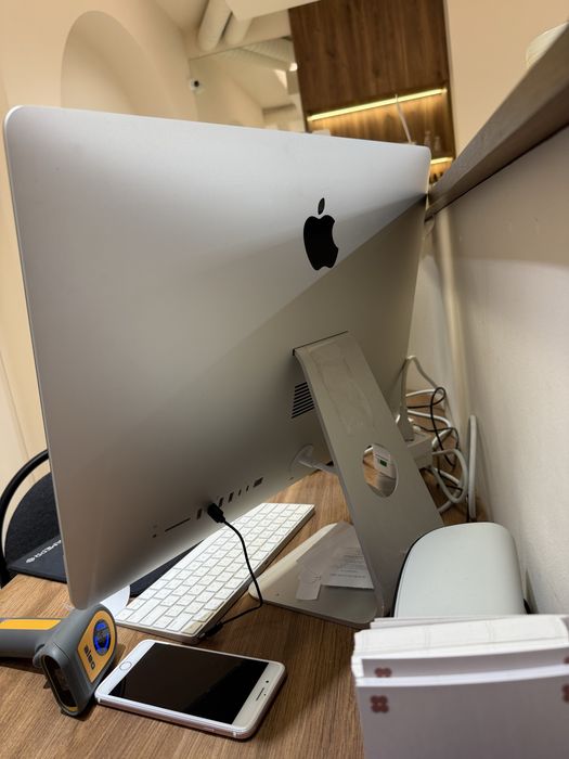 Apple IMac (retina 4K, 21.5-inch, 2019