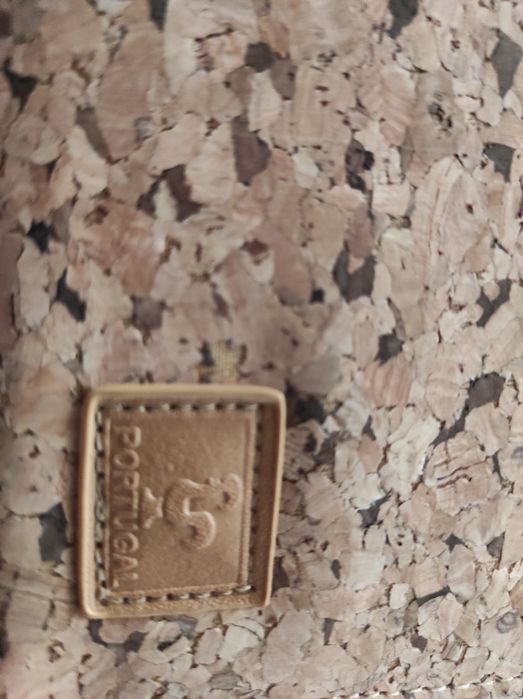 Carteira e porta moedas de mão