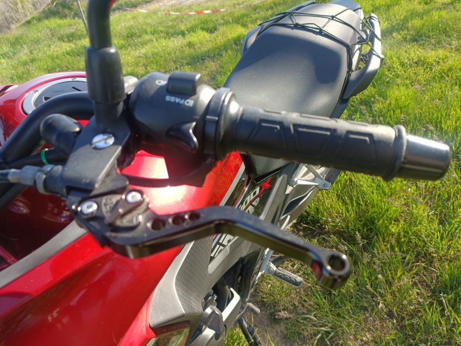 Продам мотоцикл honda CB 400X