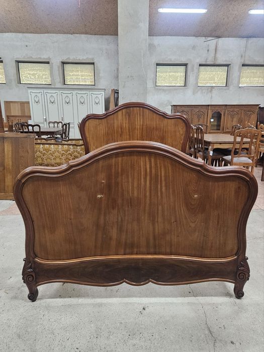 Stare francuskie łóżko ludwikowskie /