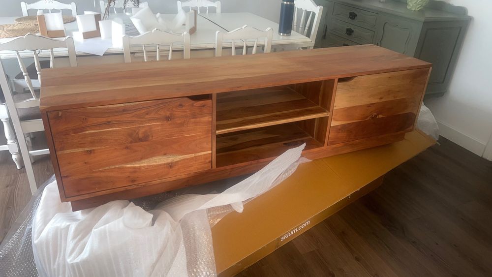 Movel de Tv Skulm
