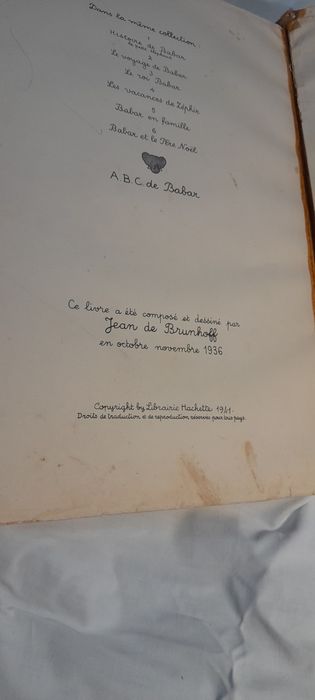 " Babar et le Pere Noel", Albums Babar, Hachette 1941.  Jean de Brunho