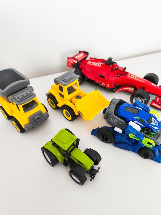 Zestaw samochodów dla dziecka