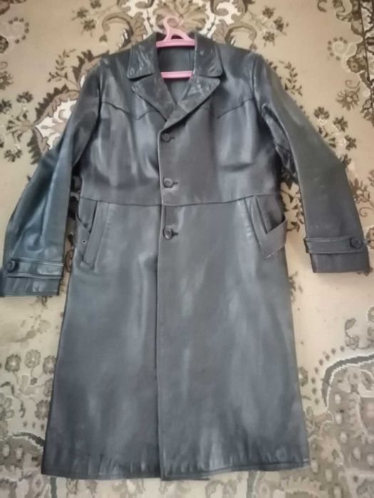 Продам шкіряний плащ