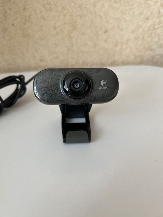 Вебкамери Logitech