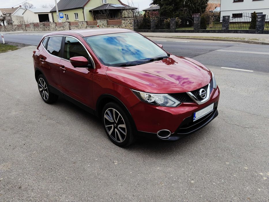 Nissan Qashqai 1.6 DIG-T benzyna 163 KM , stan idealny, niski przebieg