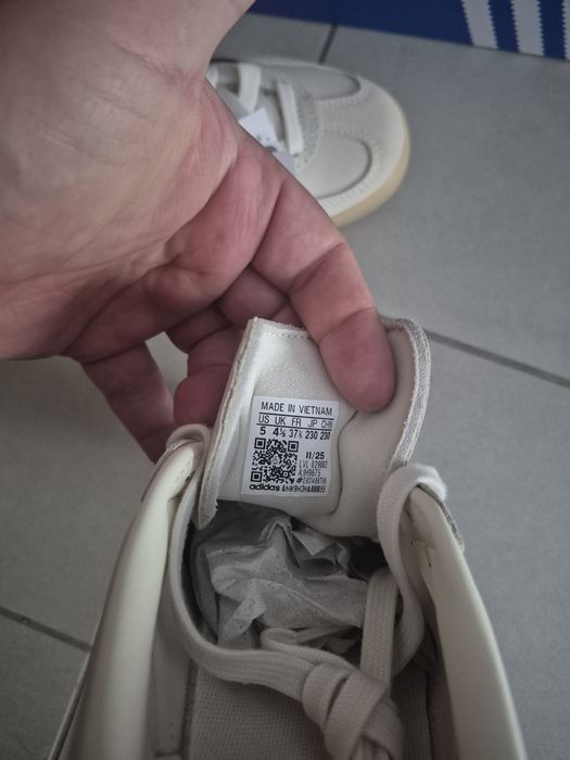 Adidas Gazelle lato casual logo